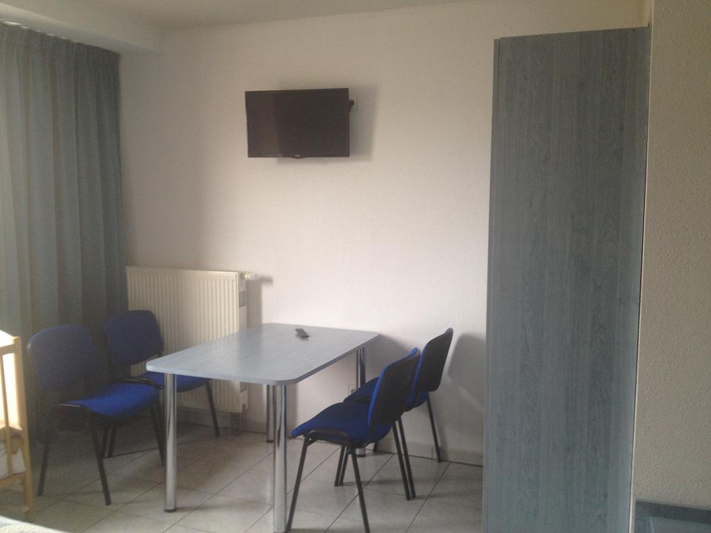 Hotel Le Strasbourg Mulhouse Rom bilde