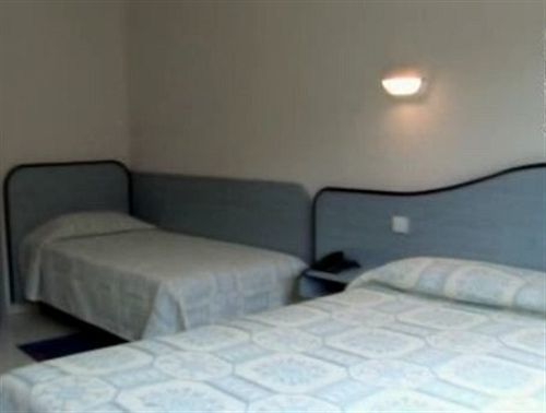 Hotel Le Strasbourg Mulhouse Eksteriør bilde