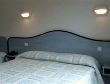 Hotel Le Strasbourg Mulhouse Eksteriør bilde